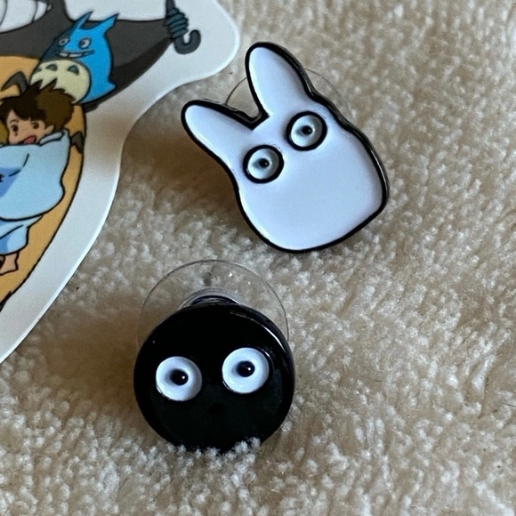 Studio Ghibli My Neighbor Totoro Soot Sprite Forest Spirit Post Earrings Set - Picture 3 of 7